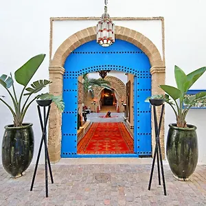 ***** Riad Dar L'oussia & Morocco